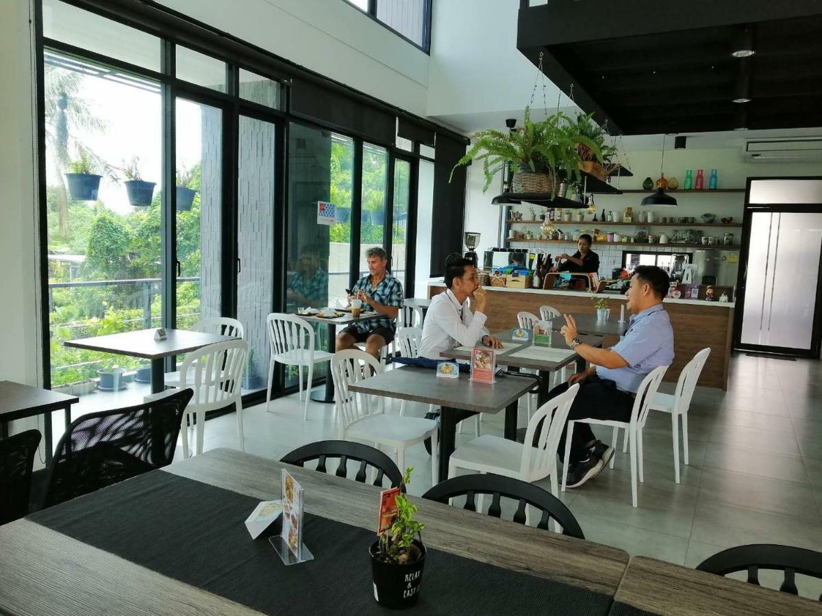 Baan Mae Suvarnabhumi Airport Банкок Екстериор снимка